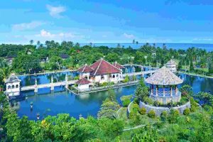 Balitripgo Tempat wisata di Karangasem sejarah taman ujung karangasem. Wisata ke Taman Ujung dan Istana Air Tirta Gangga