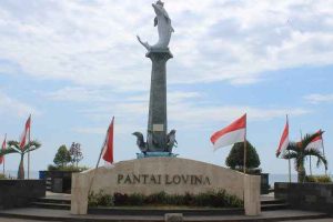 Obyek Wisata Pantai Lovina di Desa Kalibukbuk, Kecamatan Buleleng, Kabupaten Buleleng, Bali, Indonesia